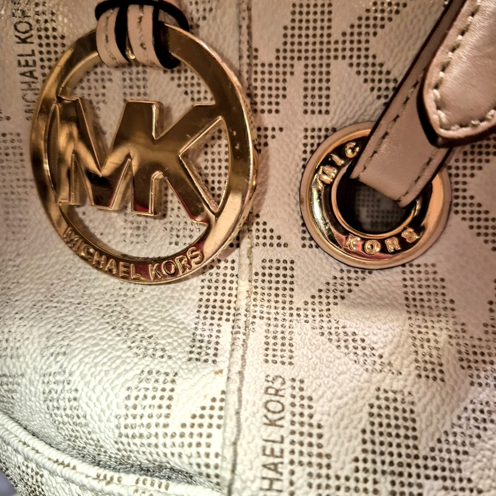 Michael Kors Cream and Gold Handbag
